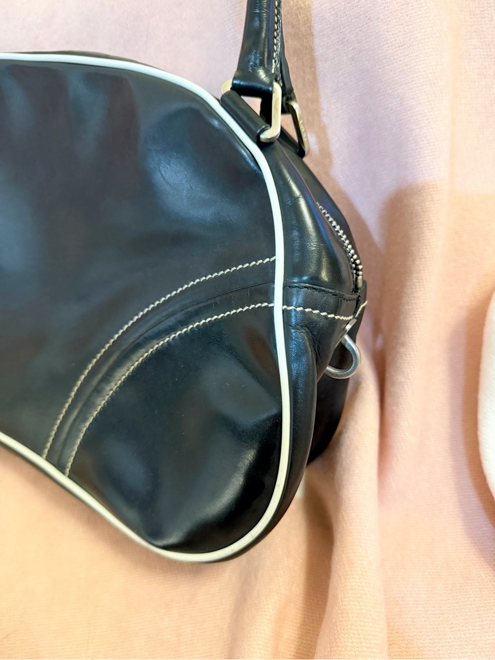 Prada⭐️Black vintage Leather Bowling Bag! Offers Always welcome!! - Picture 12 of 16